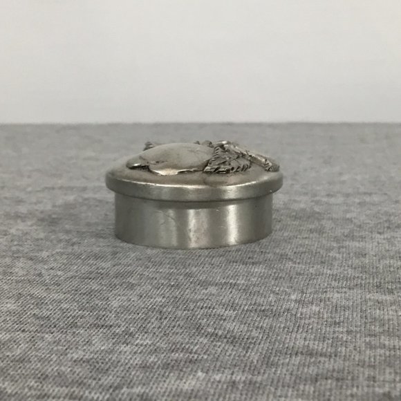 Tiny Pewter Box - Picture 3 of 4